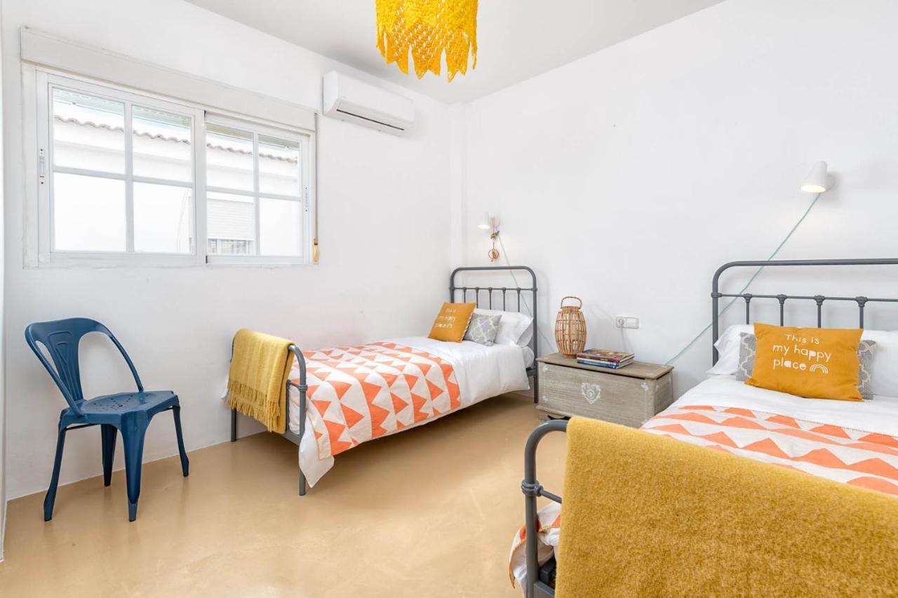 Chuita Beach House In Malaga By Solaga Holiday Homes Extérieur photo